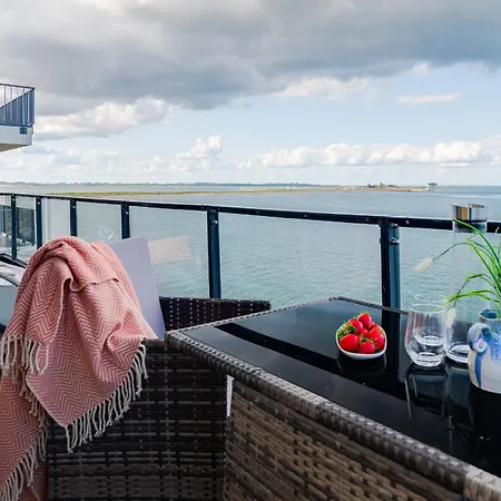 Apartament Blue Sky - Exklusives Penthouse Mit Freiem Blick Auf Ostsee