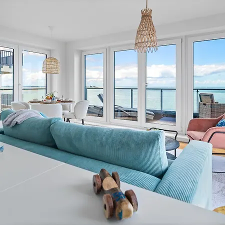 Blue Sky - Exklusives Penthouse Mit Freiem Blick Auf Ostsee *